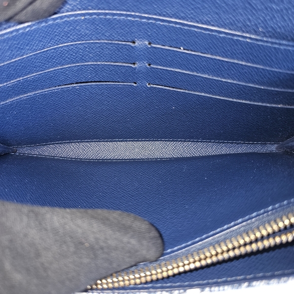 💙 **LIMITED EDITION** Louis Vuitton Denim Long Wallet 💙 - Picture 8 of 12